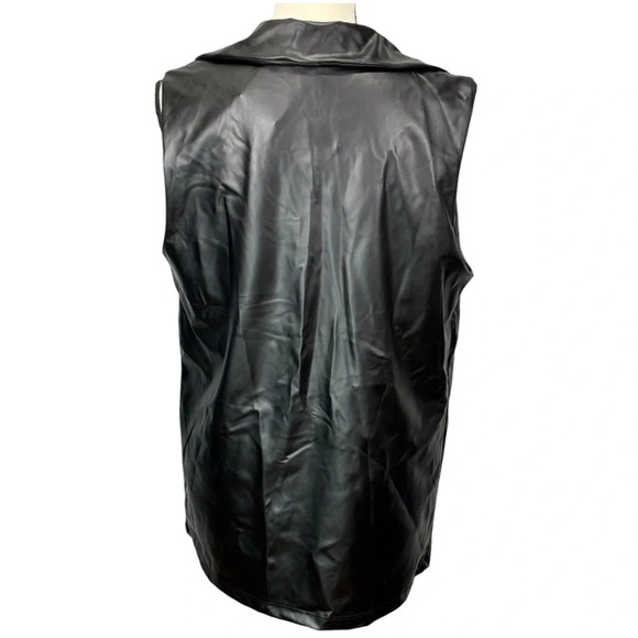 Yo-yo 5 Faux Leather Vest NWT - Picture 2 of 4